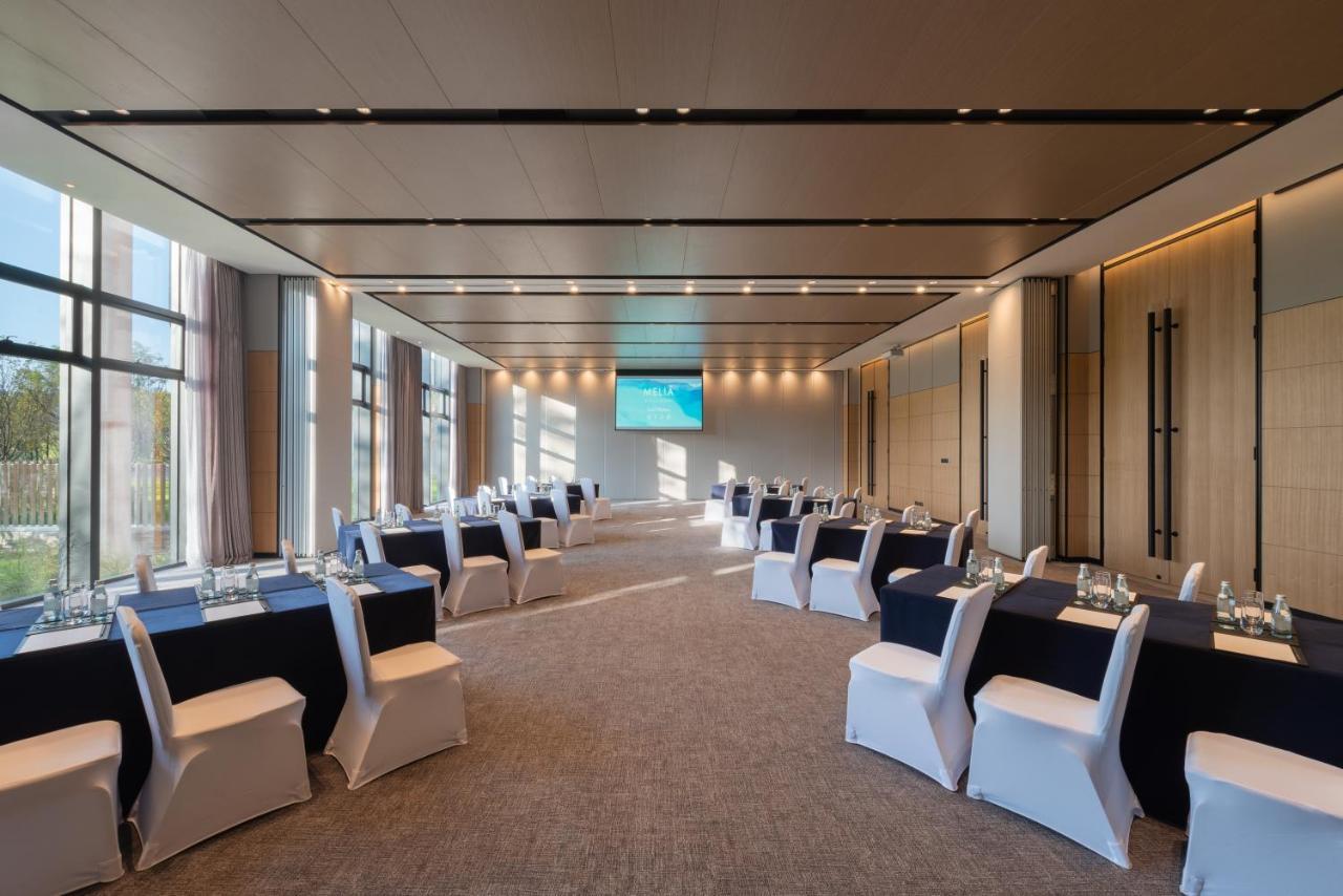 Melia Chongqing Hotel Exterior photo